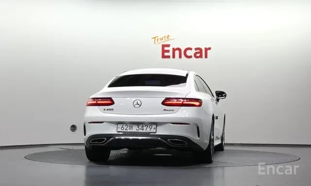 Mercedes-Benz E 400 4 MATIC AMG Line, снимка 6 - Автомобили и джипове - 55879533