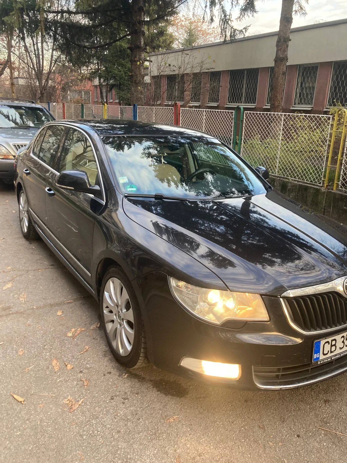 Skoda Superb 170 к.с. DSG, снимка 1