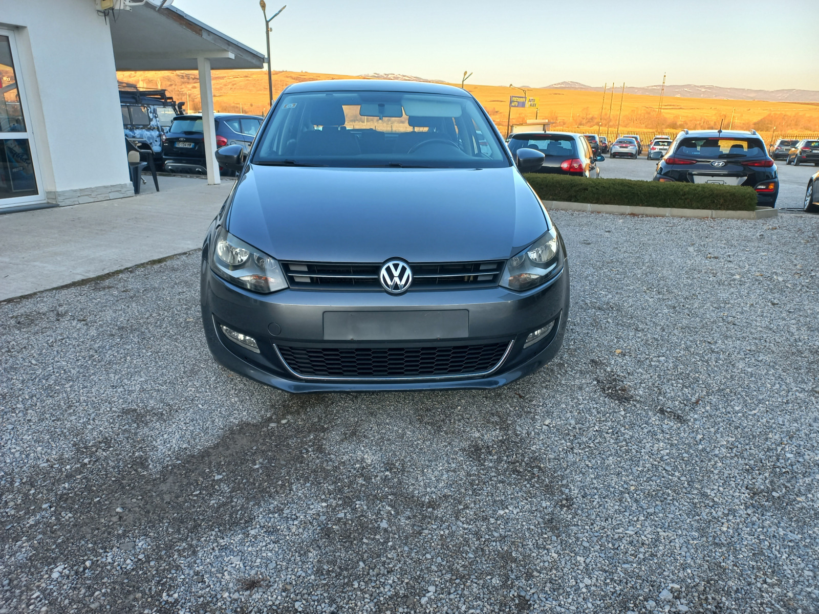 VW Polo 1.6 - изображение 1