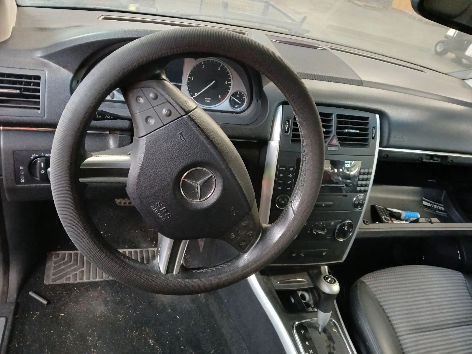 Mercedes-Benz B 200 2.0 | Mobile.bg — изображение 11