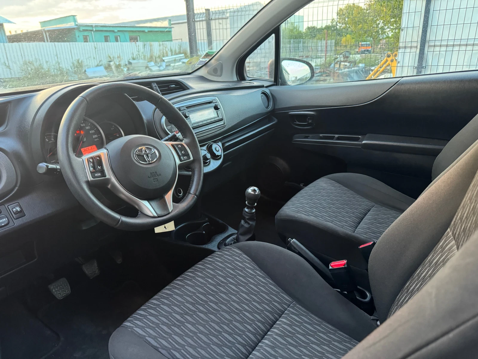 Toyota Yaris 1.4 D4D 1ND - изображение 4