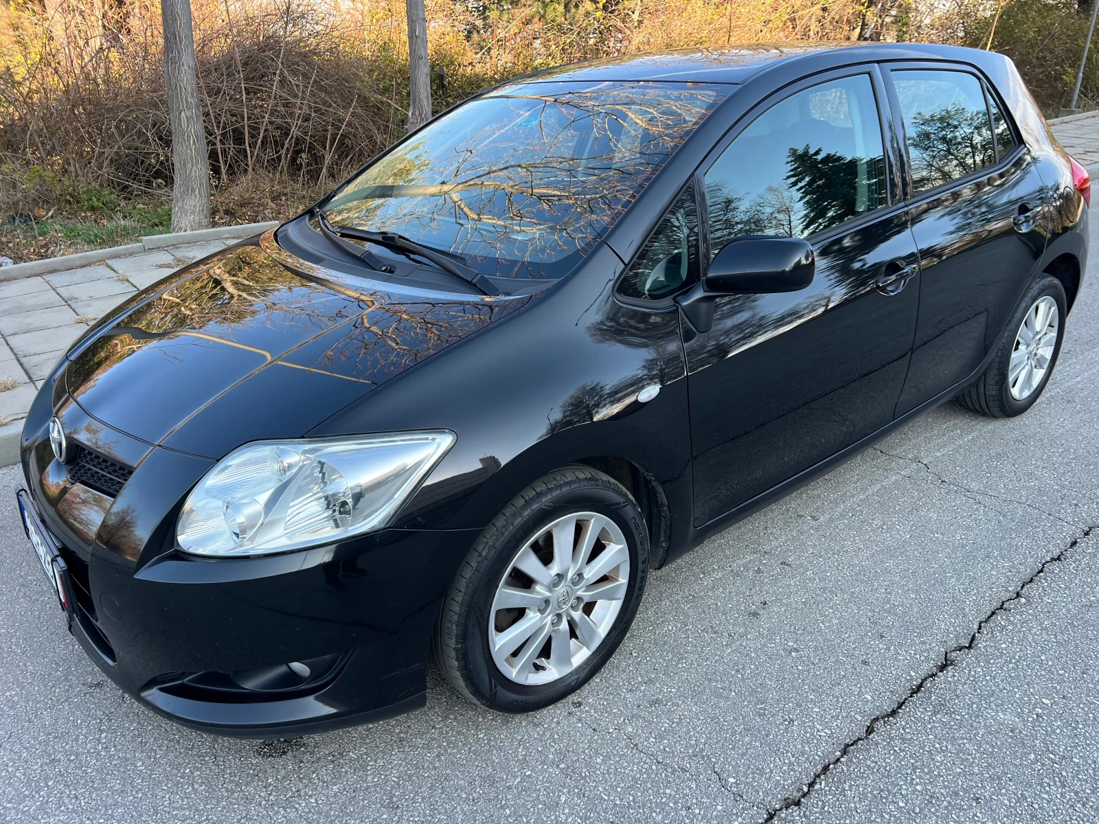 Toyota Auris 2.0D4D/126p.s-Kayless Go - изображение 2