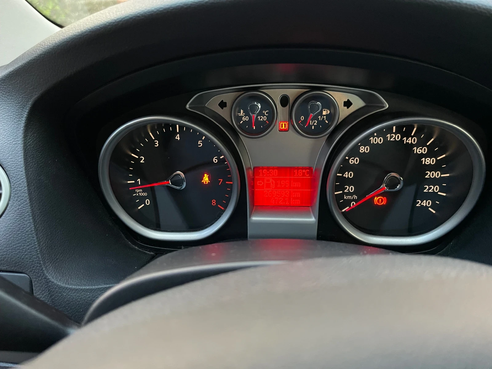 Ford Focus  - изображение 6