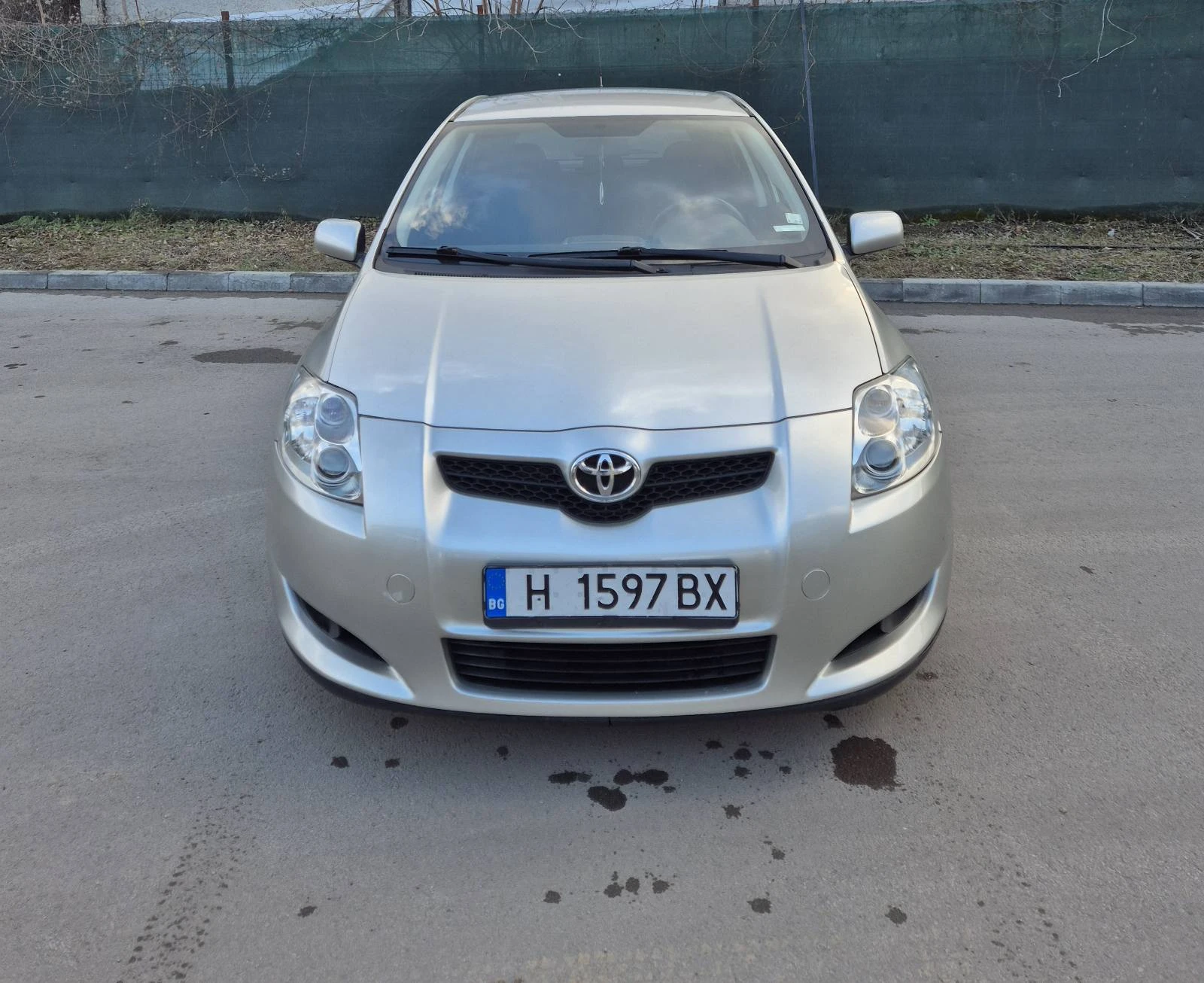 Toyota Auris D4D - изображение 2