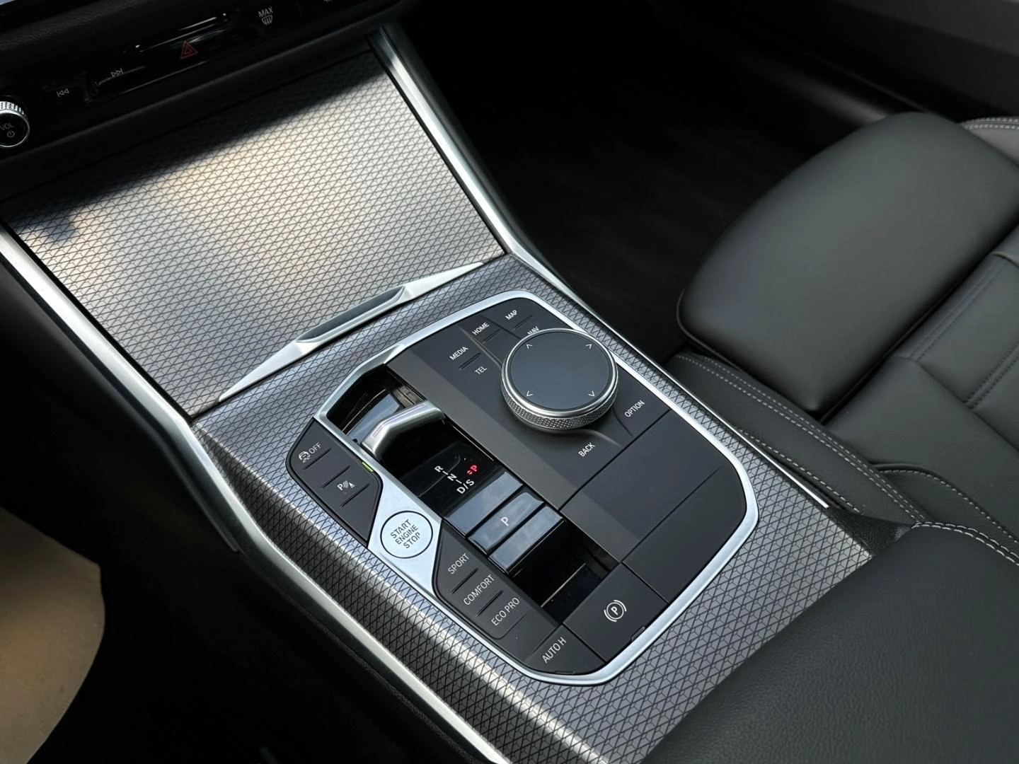 BMW 330 d XDRIVE M-SPORT HEAD UP LED SHADOW-LINE CAMERA  | Mobile.bg   13