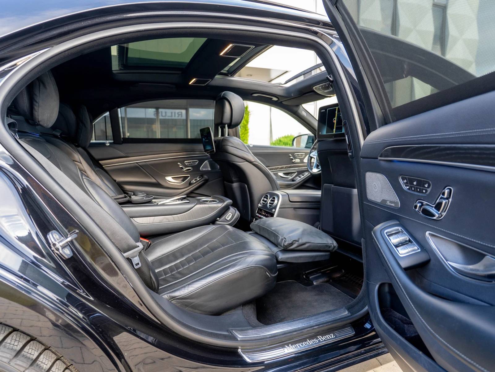 Mercedes-Benz S 350 Long/AMG/Burmster/Panorama/Distronic/3 TV | Mobile.bg   13