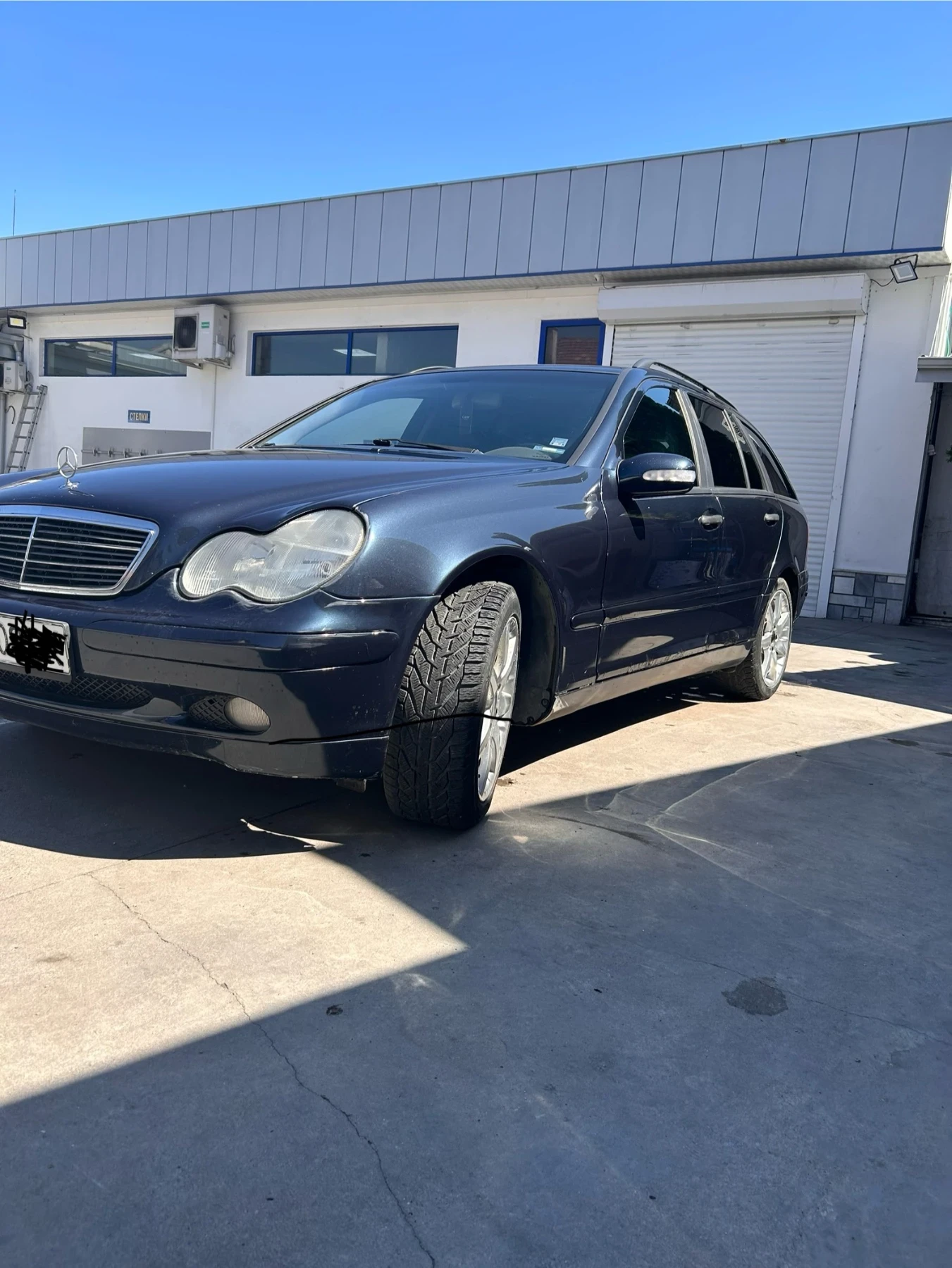 Mercedes-Benz C 220  - изображение 2