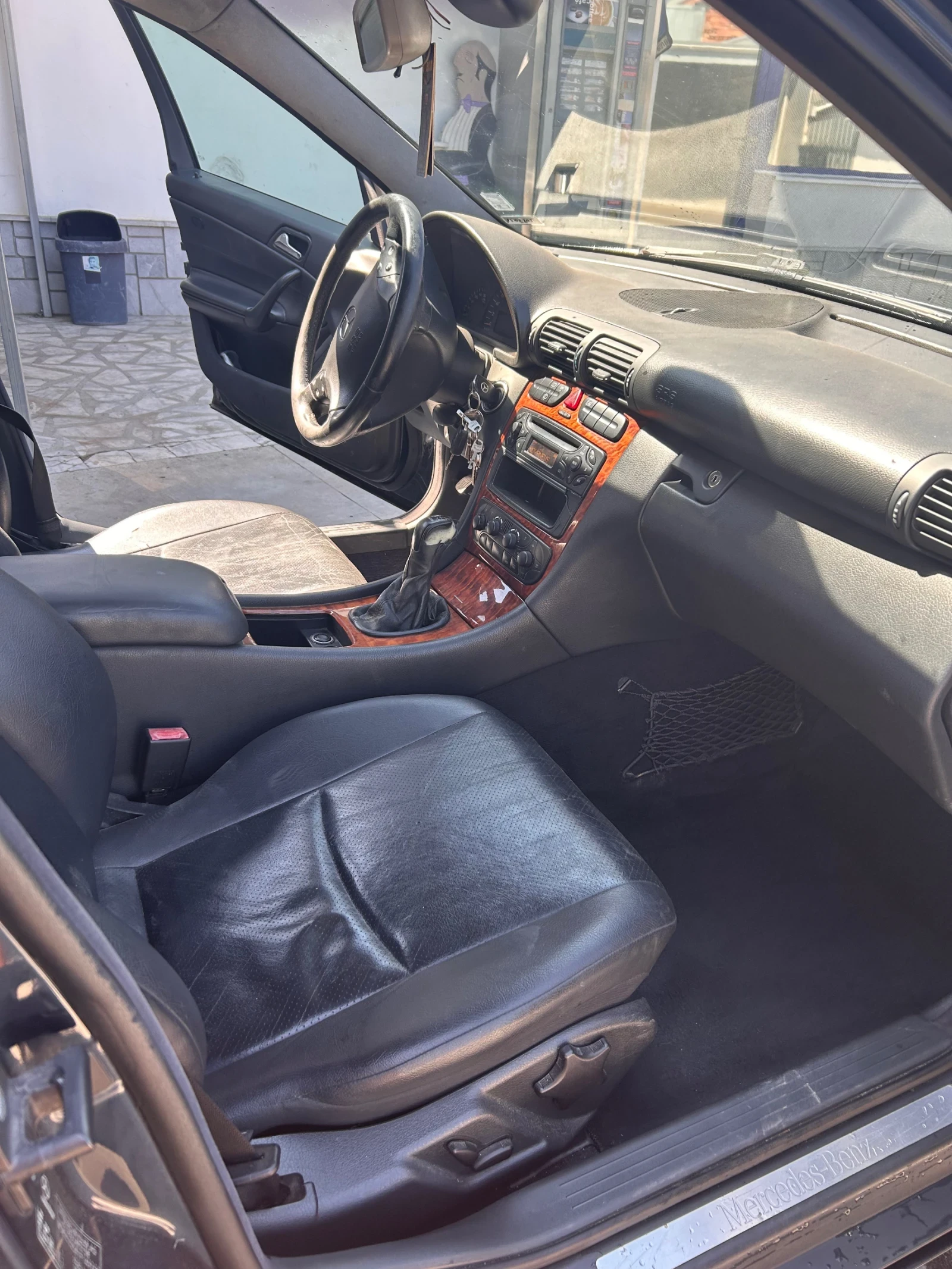 Mercedes-Benz C 220  - изображение 6