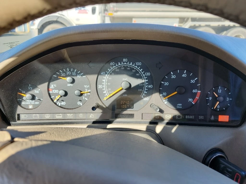 Mercedes-Benz SL 500 * 2DR ROADSTER 5.0L * CARFAX * БЕЗ ПЪРВОНАЧАЛНА ВН - изображение 8