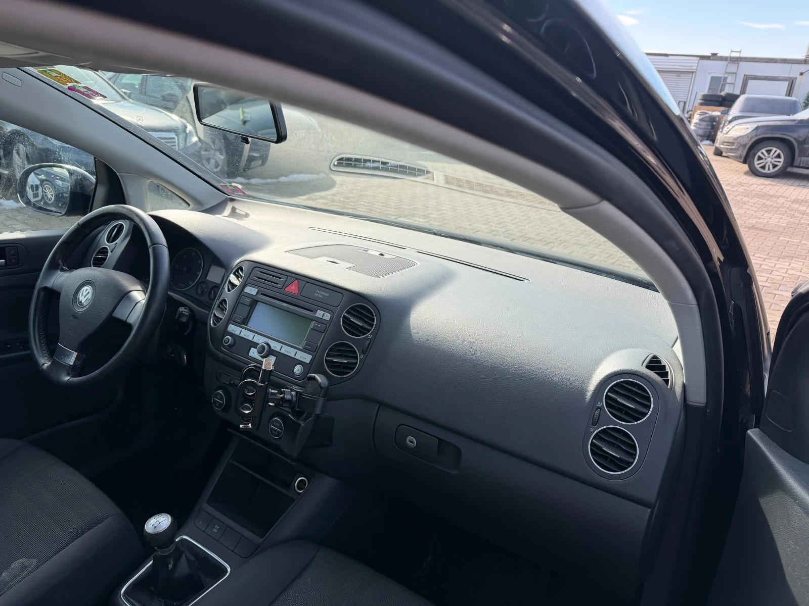 VW Golf Plus 1.9TDI EURO 4 - изображение 10