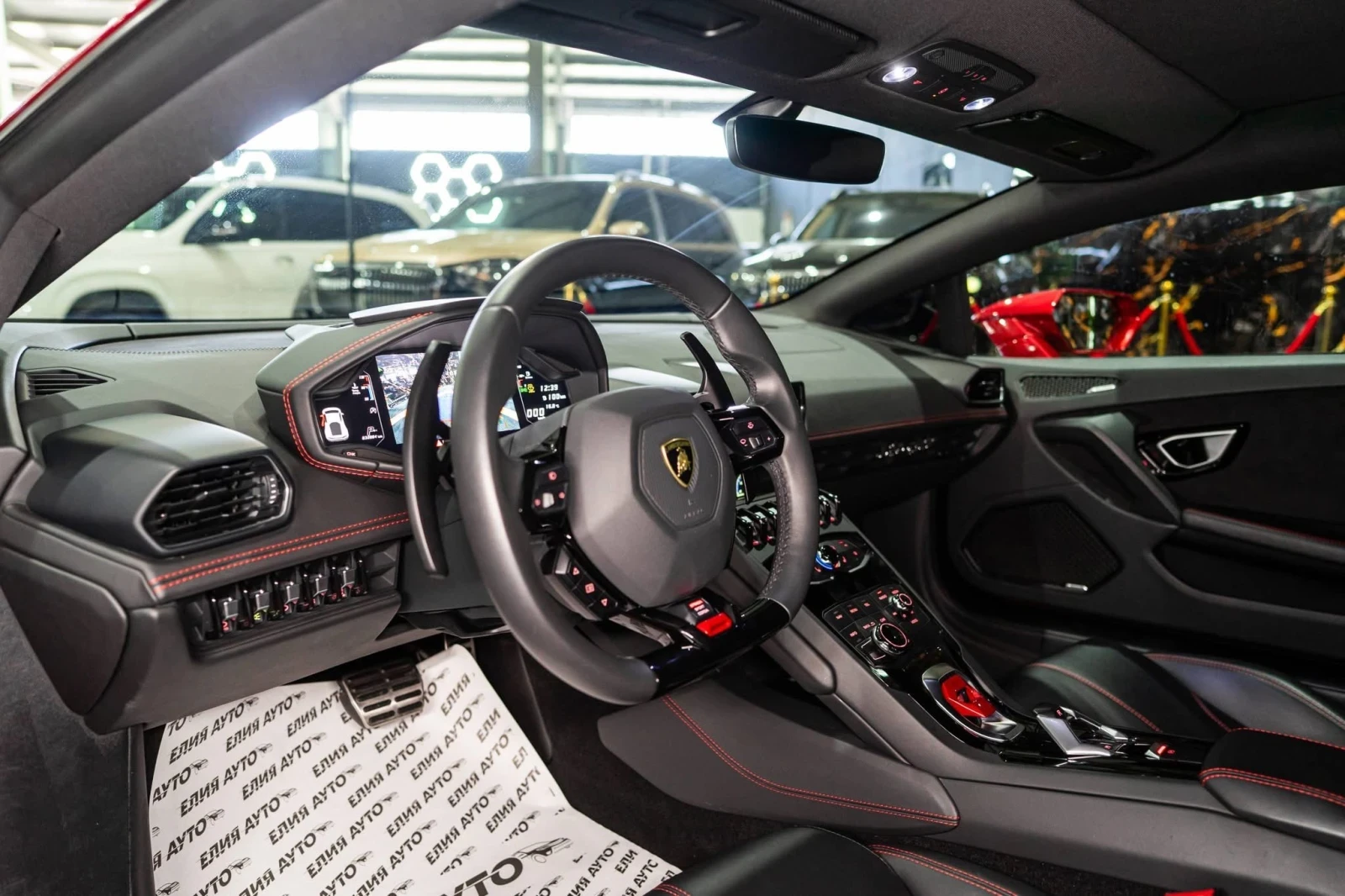 Lamborghini Huracan 5.2 V10 LIMITED EDITION CARBON CERAMIC ЛИЗИНГ 100%, снимка 12 - Автомобили и джипове - 53844164