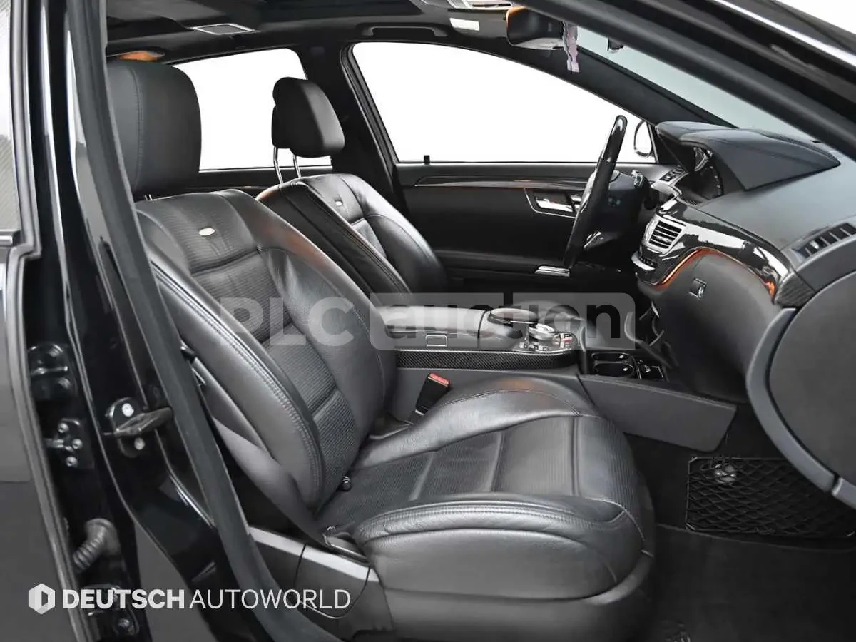 Mercedes-Benz S 63 AMG ABC* DISTRONIK* ОБДУХ* NIGHT VIEW* PANO* ALCANTARA, снимка 11 - Автомобили и джипове - 53947181