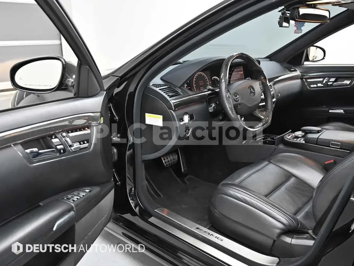 Mercedes-Benz S 63 AMG ABC* DISTRONIK* ОБДУХ* NIGHT VIEW* PANO* ALCANTARA, снимка 10 - Автомобили и джипове - 53947181