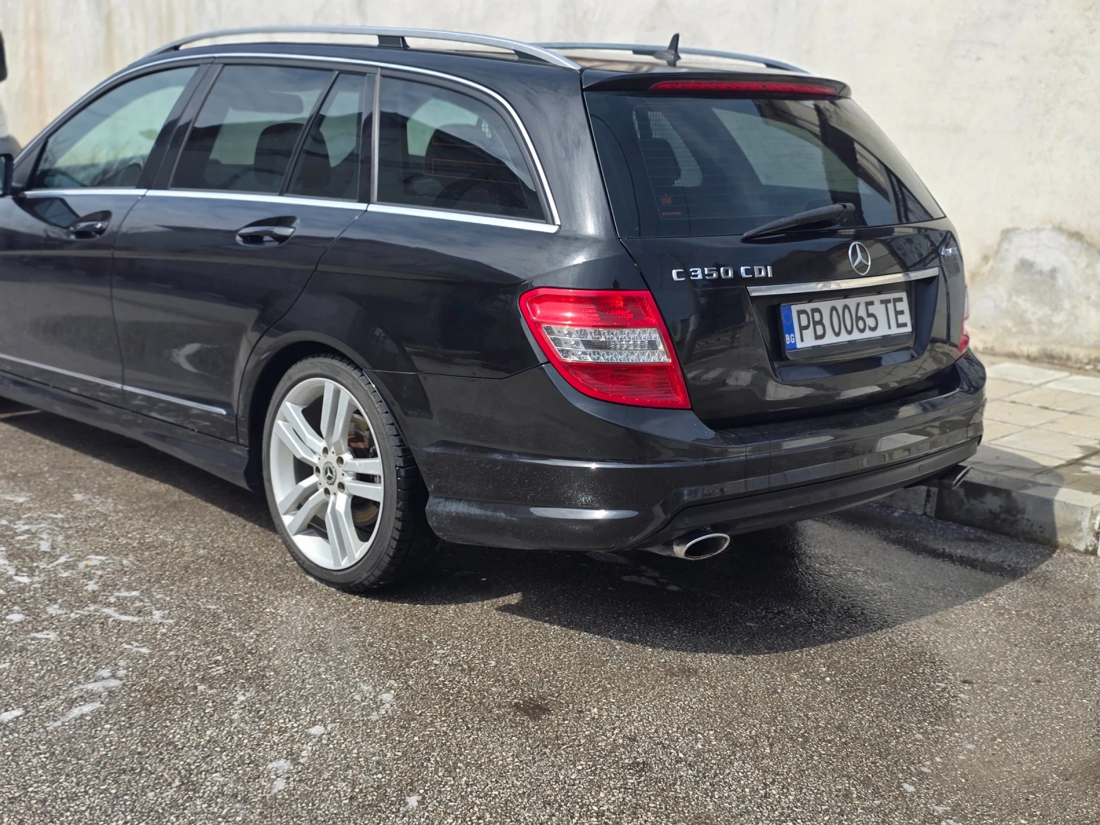 Mercedes-Benz C 350, снимка 2 - Автомобили и джипове - 54061229