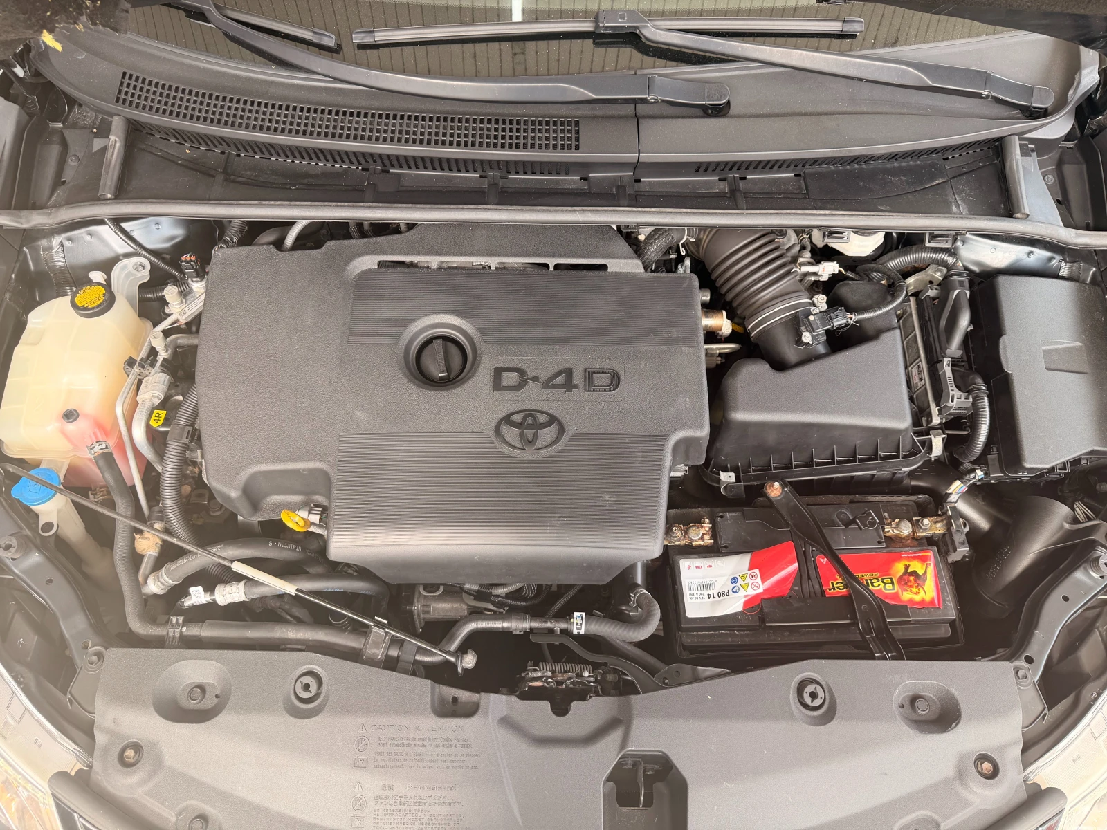 Toyota Avensis 2.0d-4d 125ks NAVI FACE, снимка 13 - Автомобили и джипове - 54148866