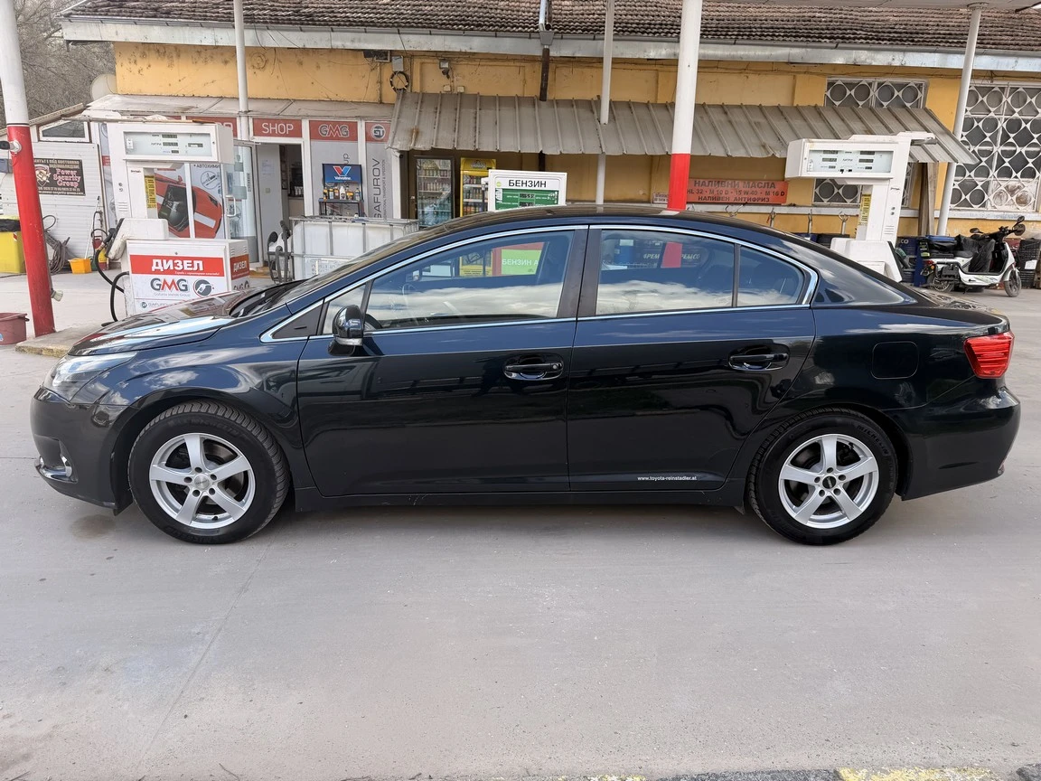 Toyota Avensis 2.0d-4d 125ks NAVI FACE, снимка 6 - Автомобили и джипове - 54148866