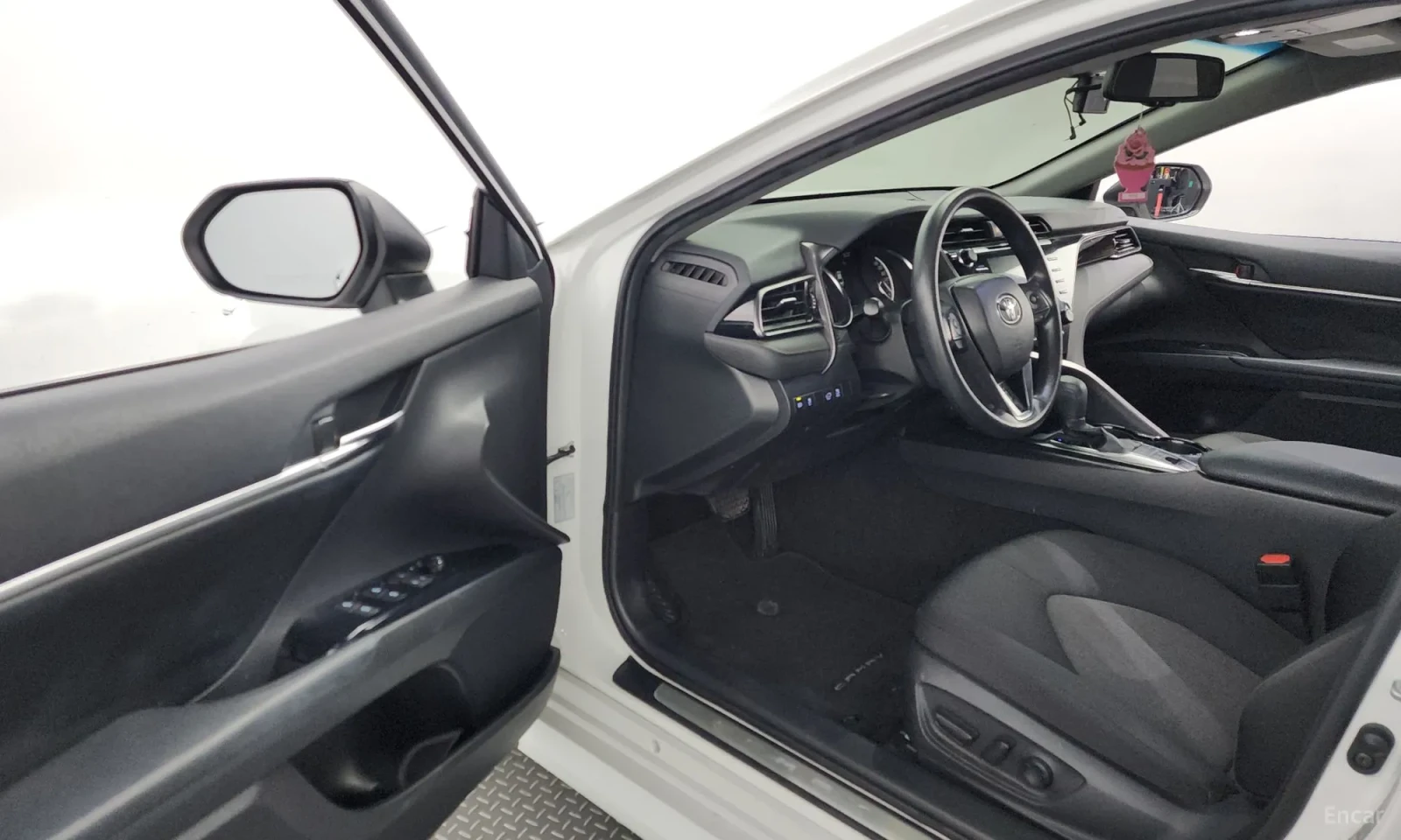 Toyota Camry 2.5 LE Hybrid | Mobile.bg � ����������� 5
