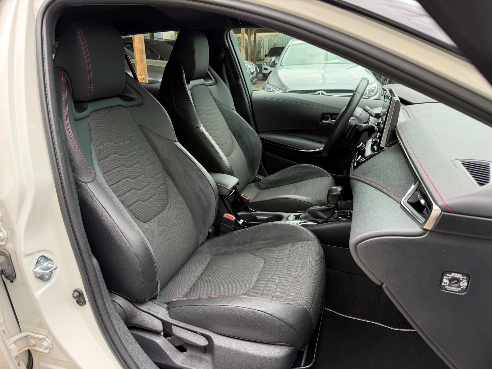 Toyota Corolla 2.0-184�.�.* ����� �������� ������� � TOYOTA  | Mobile.bg � ����������� 15