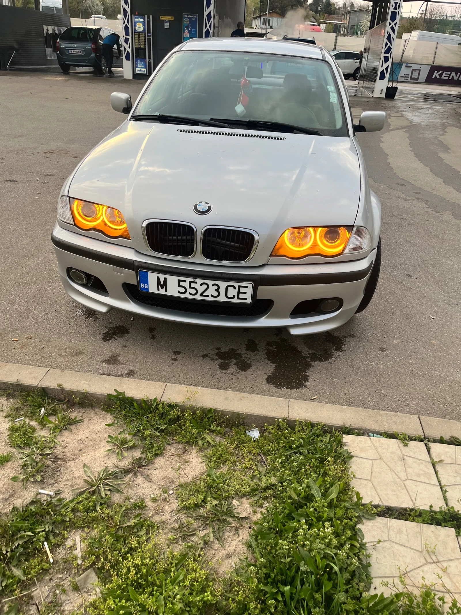 BMW 320 BMW 320, снимка 2 - Автомобили и джипове - 54585216