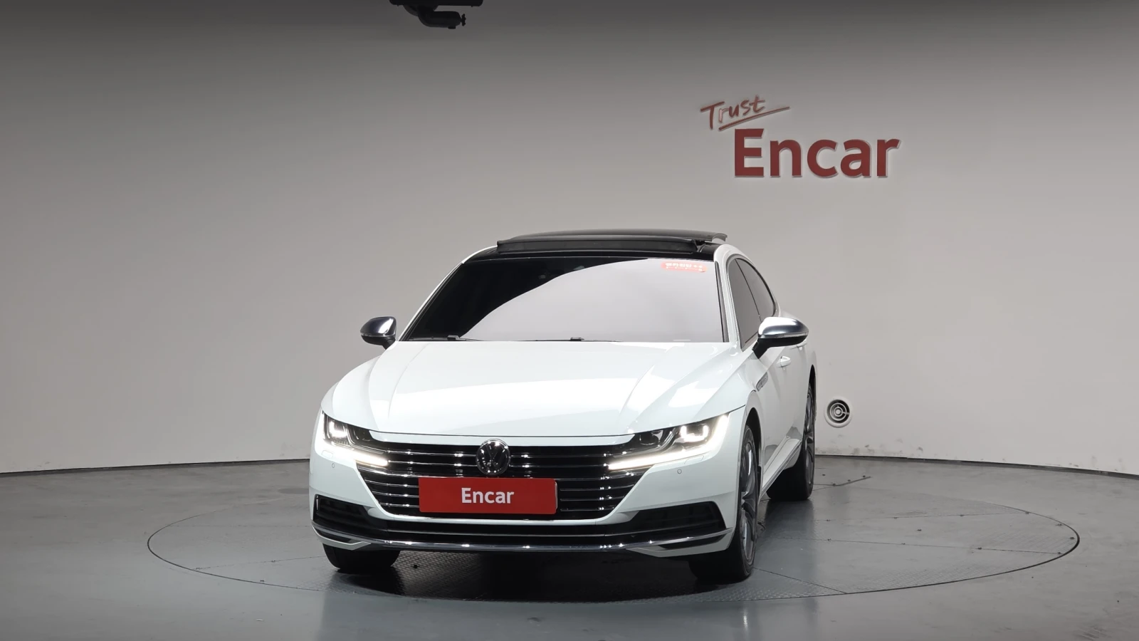 VW Arteon 2.0 TDI* BLIND SPOT* МАСАЖ* ЛЮК* КРАЙНА ЦЕНА, снимка 3 - Автомобили и джипове - 55318886