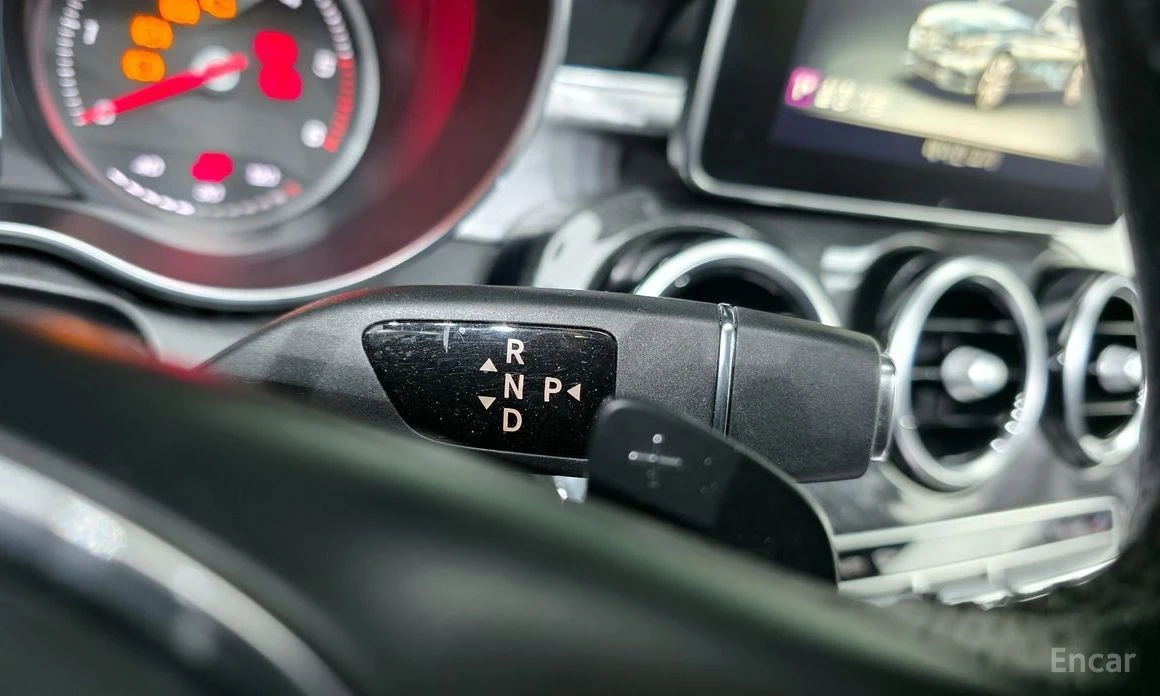 Mercedes-Benz C 220, снимка 9 - Автомобили и джипове - 55402282