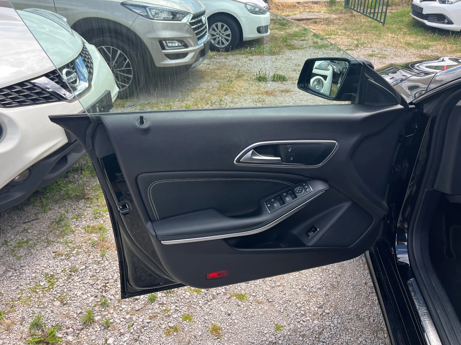 Mercedes-Benz CLA 200 Cla 200 cdi, снимка 13 - Автомобили и джипове - 55437696