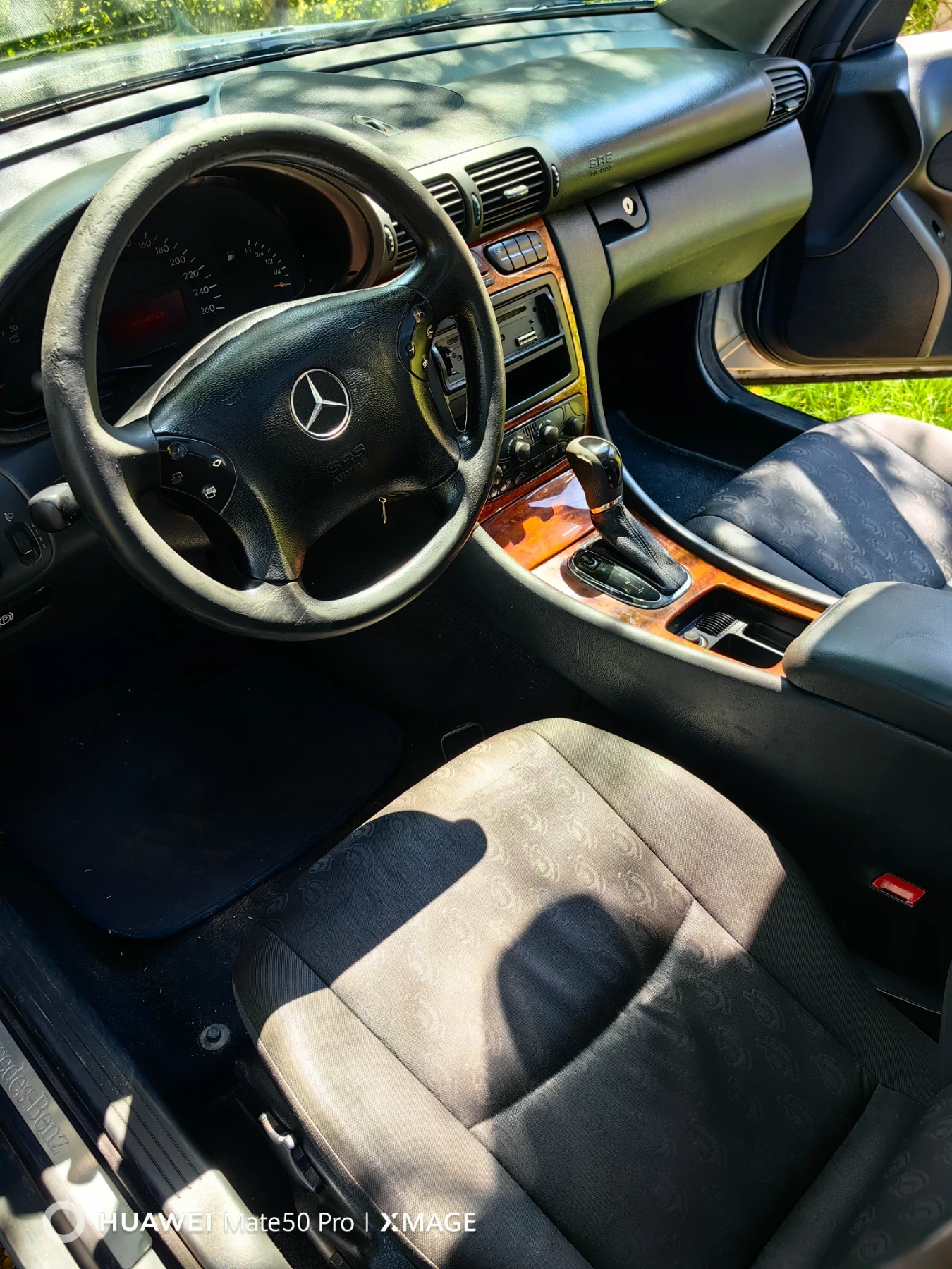 Mercedes-Benz C 220 W203, снимка 6 - Автомобили и джипове - 55513666