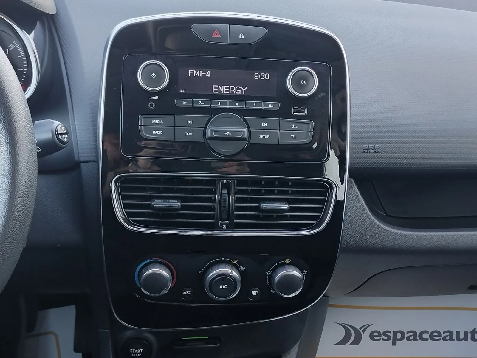 Renault Clio 1.5dCi/75к.с./Grandtour/Life, снимка 15 - Автомобили и джипове - 56015479