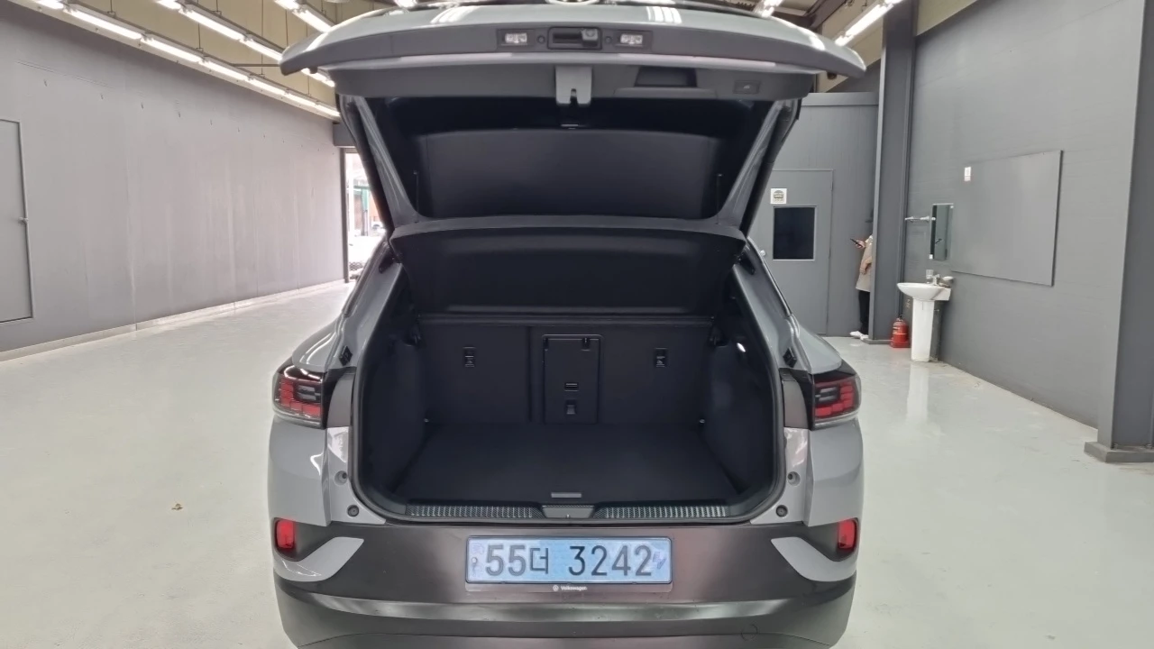 VW ID.4 САМО 30% АВАНС, снимка 16 - Автомобили и джипове - 56529836