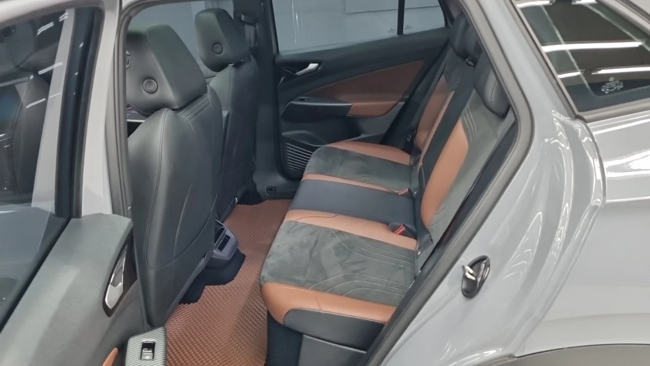 VW ID.4 САМО 30% АВАНС, снимка 8 - Автомобили и джипове - 56529836