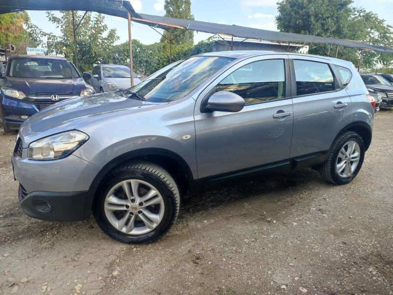 Nissan Qashqai 1.6dCI/4x4/ПАРКТРОНИК/СТАРТ-СТОП/УНИКАТ, снимка 5 - Автомобили и джипове - 47373159