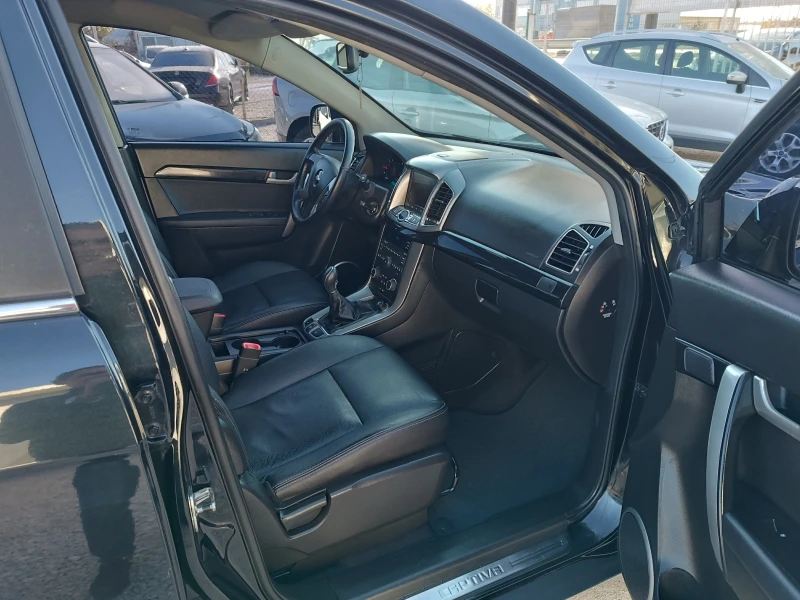 Chevrolet Captiva 2.2 D, снимка 9 - Автомобили и джипове - 47954726