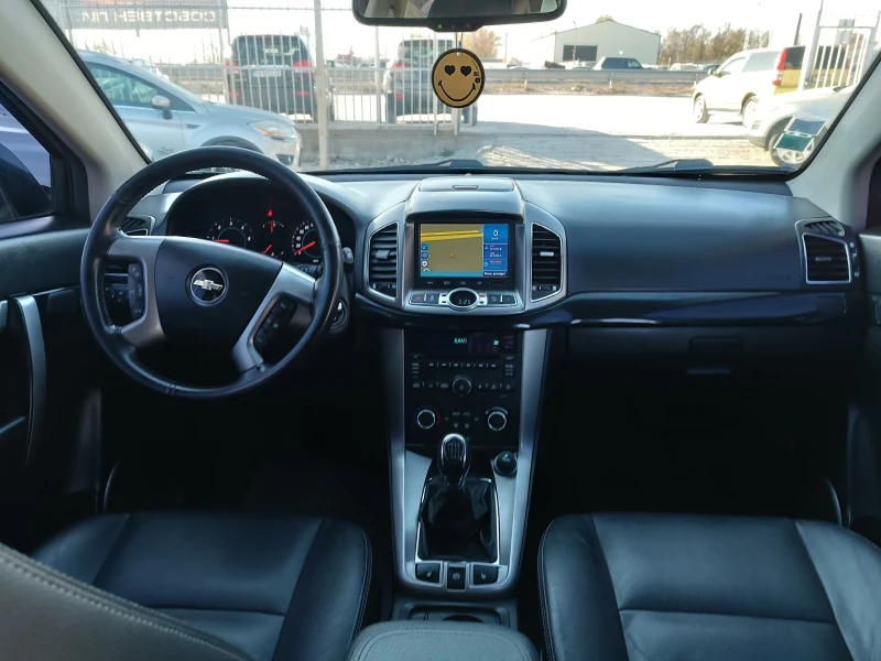 Chevrolet Captiva 2.2 D, снимка 8 - Автомобили и джипове - 47954726