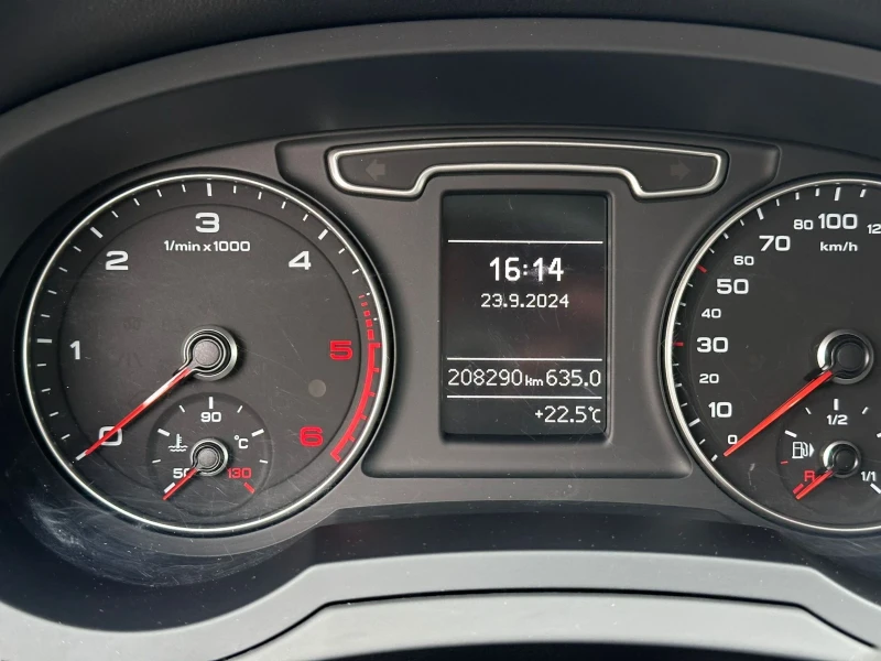 Audi Q3 2.0TDI NAVI / LED - XENON, снимка 10 - Автомобили и джипове - 48653318