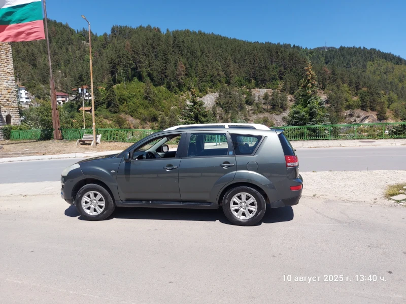 Citroen C-Crosser, снимка 2 - Автомобили и джипове - 52109892