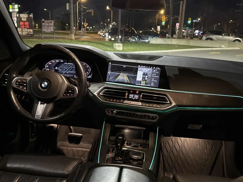 BMW X5 * M50i* CARFAX * БЕЗ ПЪРВОНАЧАЛНА ВНОСКА, снимка 10 - Автомобили и джипове - 52692001