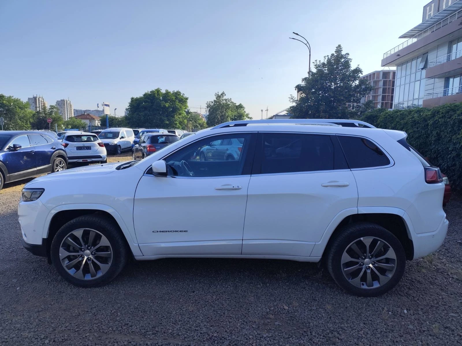 Jeep Cherokee 2.2 TD, 193 к.с - изображение 3