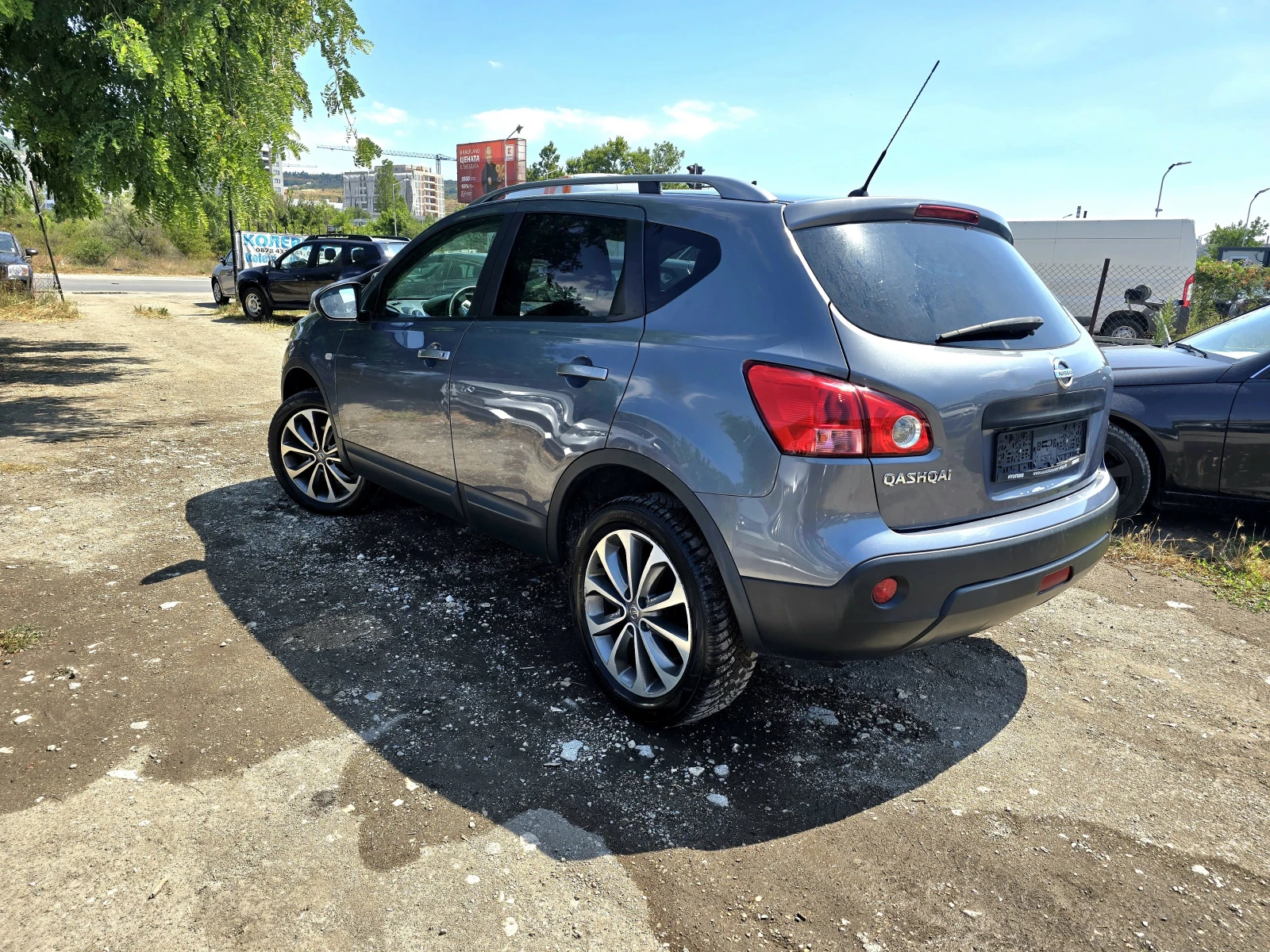 Nissan Qashqai 4х4/ПАНОРАМА/КАМЕРА - изображение 6