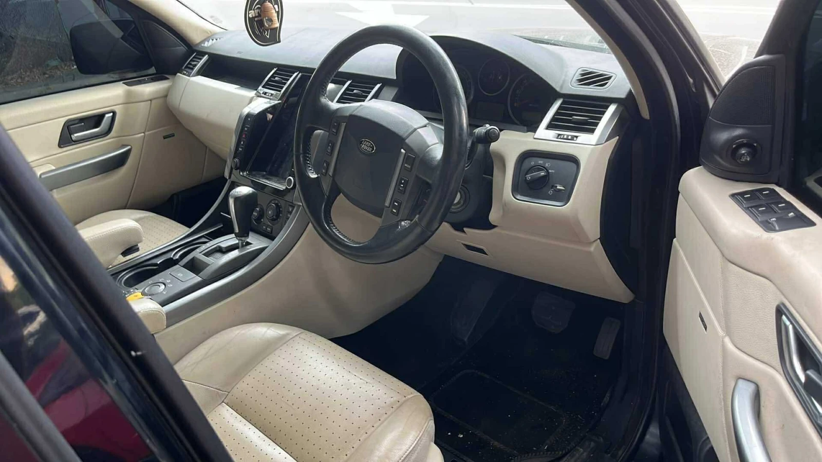 Land Rover Range Rover Sport  - изображение 8