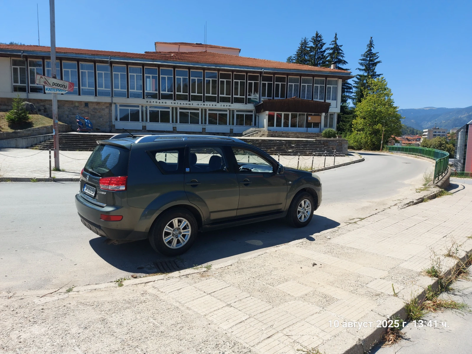 Citroen C-Crosser  - изображение 6