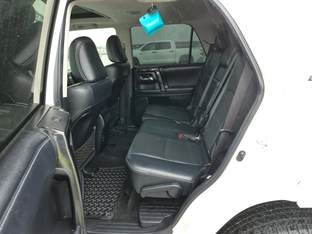 Toyota 4runner * 4WD * CARFAX *    | Mobile.bg   13