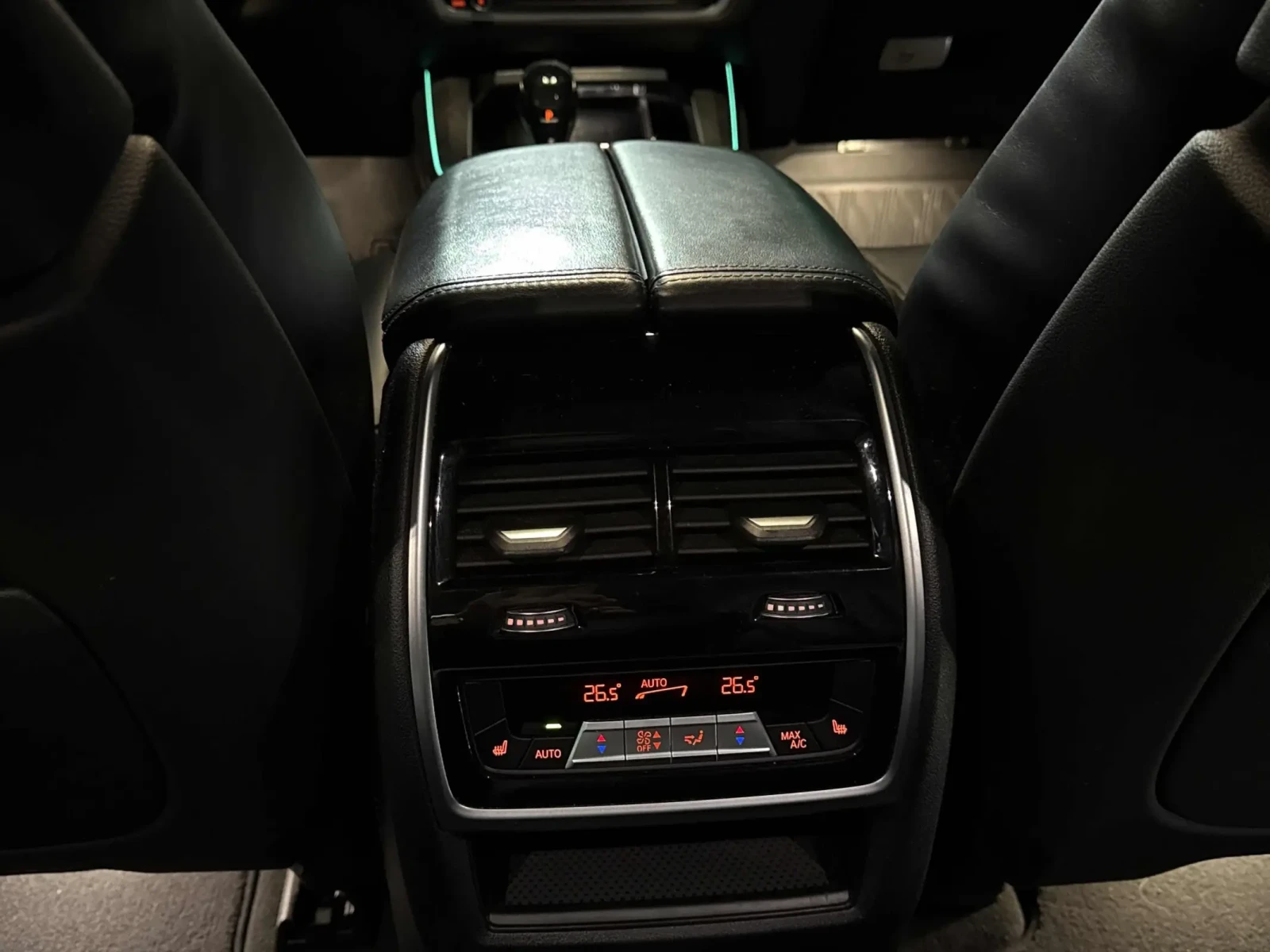 BMW X5 * M50i* CARFAX * ��� ������������ ������ | Mobile.bg � ����������� 15