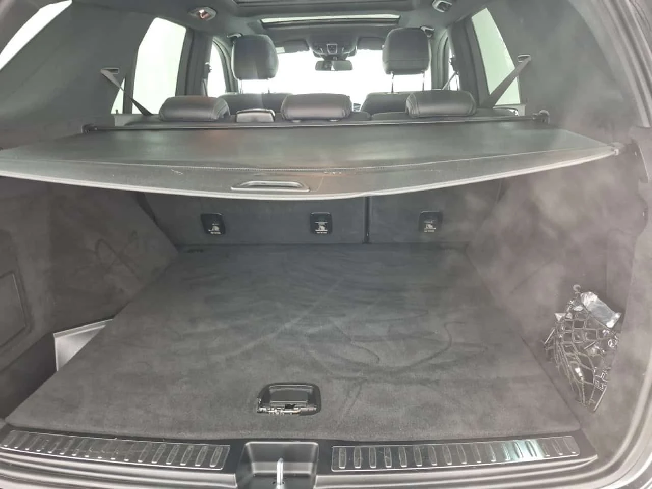 Mercedes-Benz GLE 43 AMG * PANO* ПОДГРЕВИ* KEYLESS* CARFAX, снимка 14 - Автомобили и джипове - 54197339