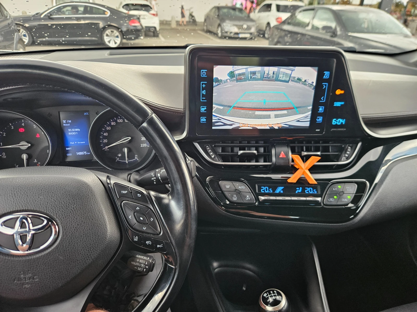 Toyota C-HR 1.2T, снимка 10 - Автомобили и джипове - 55163181