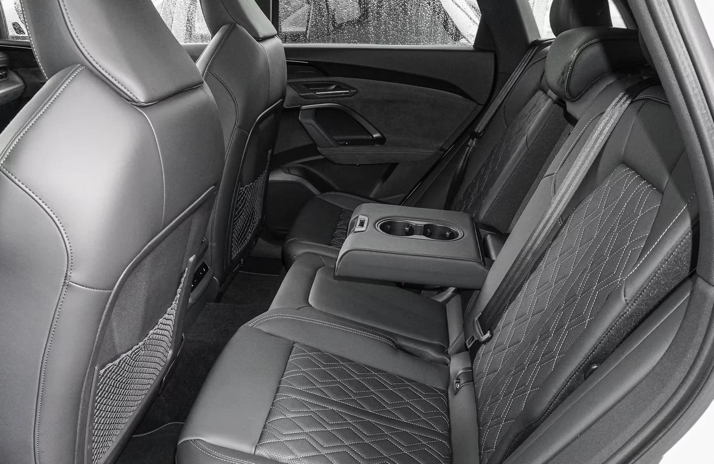 Audi SQ5 NEW / B&O / MATRIX / 360 / HUD / MMI PRO / PANO /  | Mobile.bg � ����������� 17