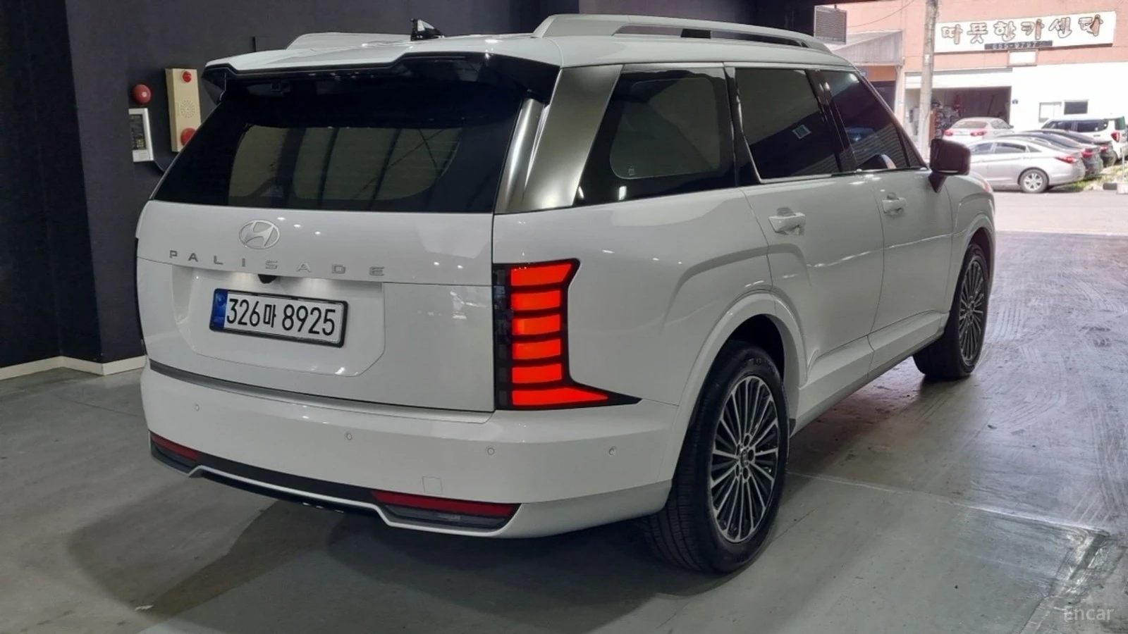 Hyundai Palisade HEV 2.5T 2WD 7-seater Calligraphy, снимка 3 - Автомобили и джипове - 55422829