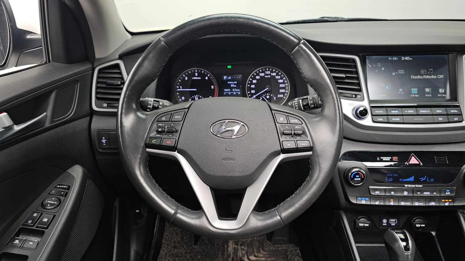 Hyundai Tucson 4WD Modern (Model 2018), снимка 13 - Автомобили и джипове - 55643915
