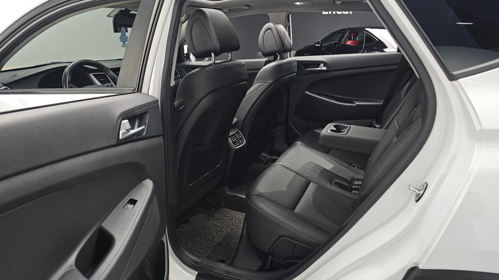 Hyundai Tucson 4WD Modern (Model 2018), снимка 12 - Автомобили и джипове - 55643915
