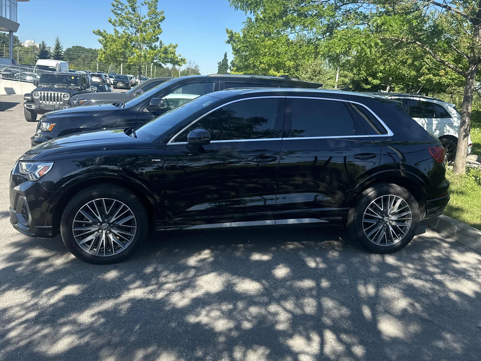 Audi Q3, снимка 2 - Автомобили и джипове - 55689548