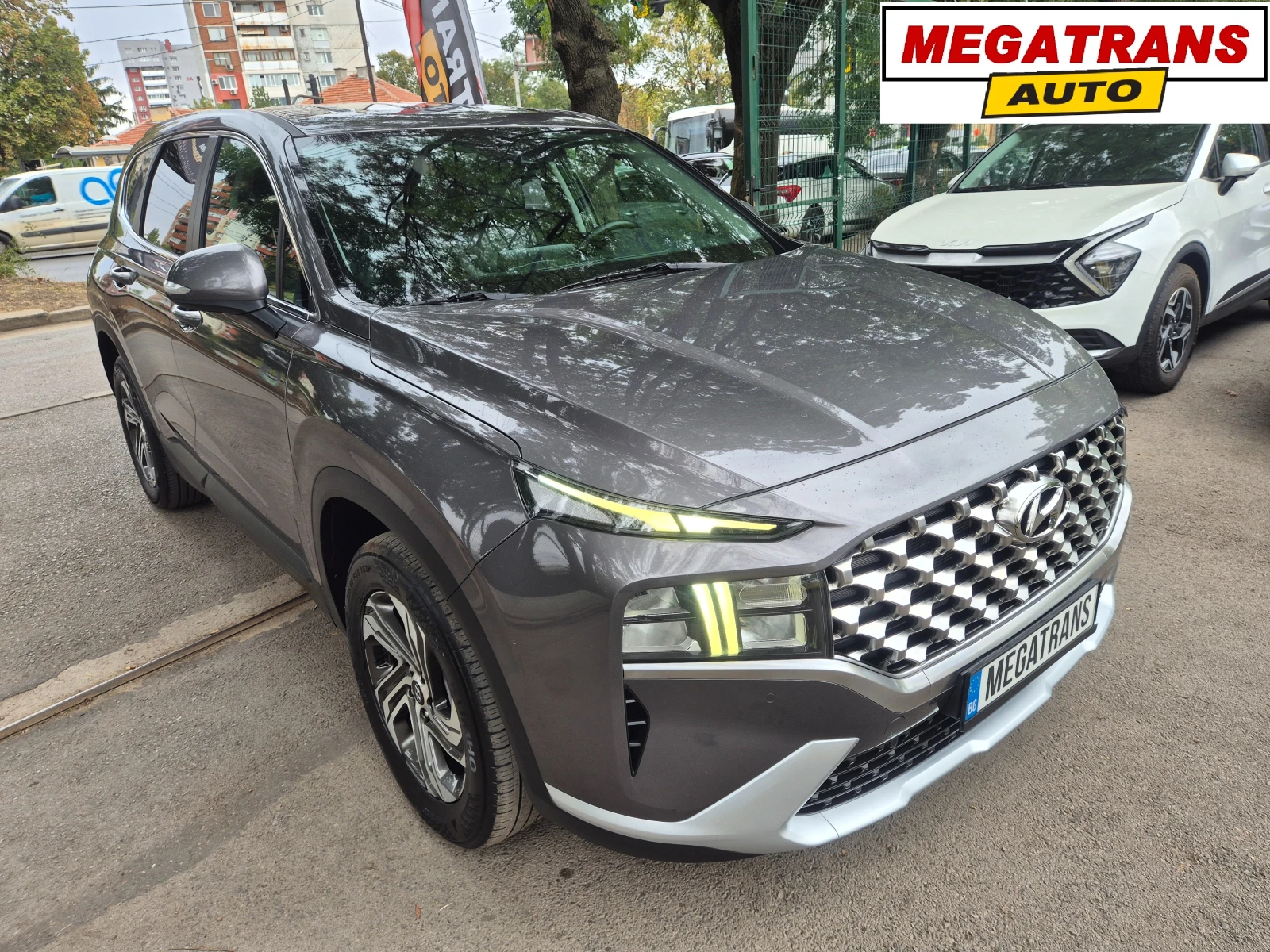 Hyundai Santa fe 4X4 2.2 CRDI - Наличен в БГ